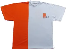 Camiseta com recorte personalizada